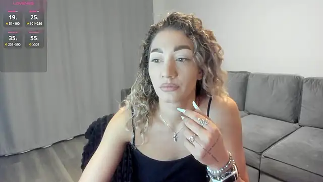 rossana doll online show from 17, 1, 2026