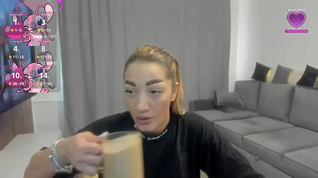 rossana doll online show from 4, 4, 2026