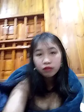 susie min online show from 28, 11, 2025