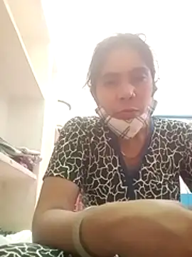 Snapshot of mamata_jo chatting on 4, 7, 2026 mamata jo online show from 4, 7, 2026