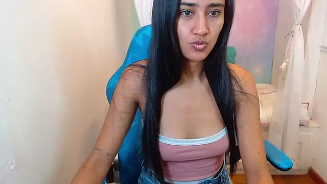 Meggan James online show from 26, 11, 2025