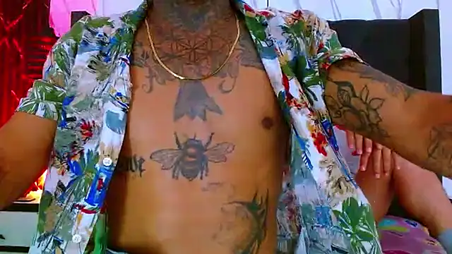 Snapshot of Hot_Latino_x chatting on 26, 11, 2025 Hot Latino x online show from 26, 11, 2025