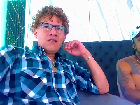 Snapshot of Hot_Latino_x chatting on 1, 12, 2025 Hot Latino x online show from 1, 12, 2025