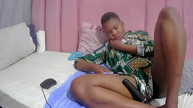 Snapshot of Cherrydollx chatting on 19, 2, 2026 Cherrydollx online show from 19, 2, 2026