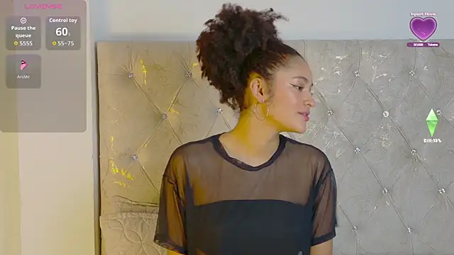 KailaniCute online show from 16, 12, 2025