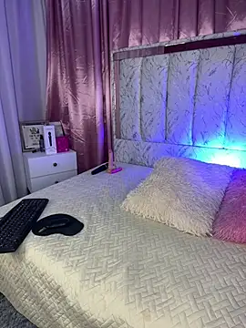 luna-fire online show from 1, 4, 2026