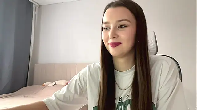 Annie SmiIe online show from 21, 11, 2025