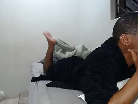 Snapshot of KinkyJXxX chatting on 26, 4, 2026 KinkyJXxX online show from 26, 4, 2026