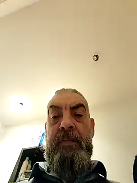 Gattopazzo667 online show from 20, 11, 2025