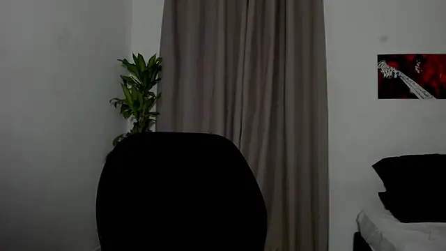 Catty Noir online show from 12, 1, 2026