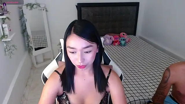Snapshot of Ariel_Laurentt chatting on 3, 7, 2026 Ariel Laurentt online show from 3, 7, 2026
