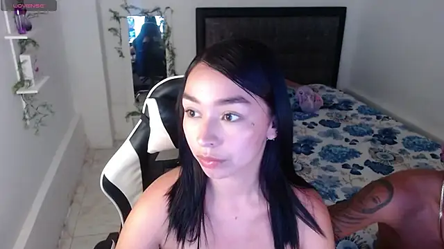Snapshot of Ariel_Laurentt chatting on 22, 7, 2026 Ariel Laurentt online show from 22, 7, 2026