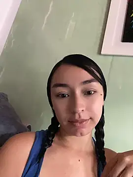 Snapshot of Ariel_Laurentt chatting on 29, 7, 2026 Ariel Laurentt online show from 29, 7, 2026