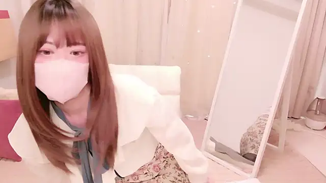 JUNjun   online show from 8, 4, 2026