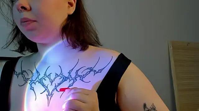 Snapshot of Vlada_vv chatting on 31, 3, 2026 Vlada vv online show from 31, 3, 2026