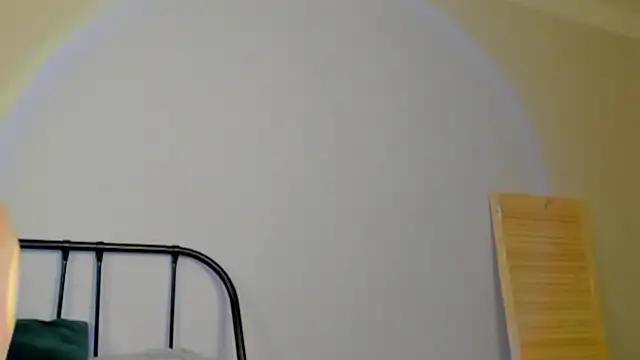 Snapshot of Vlada_vv chatting on 2, 4, 2026 Vlada vv online show from 2, 4, 2026