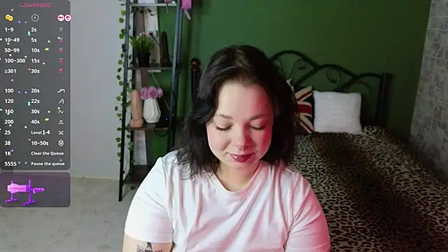 Snapshot of Vlada_vv chatting on 9, 4, 2026 Vlada vv online show from 9, 4, 2026