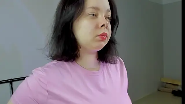 Snapshot of Vlada_vv chatting on 16, 4, 2026 Vlada vv online show from 16, 4, 2026