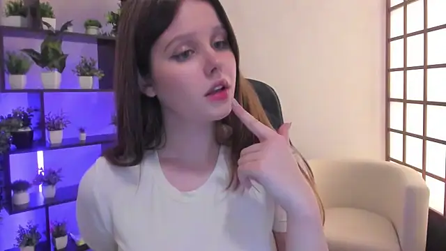 Lana Moon   online show from 25, 11, 2025