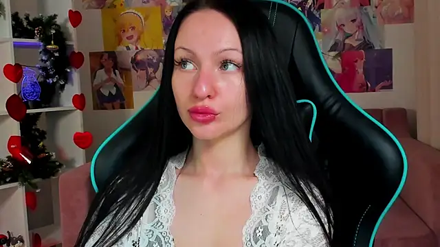 Snapshot of NaomiBlakes chatting on 19, 12, 2025 NaomiBlakes online show from 19, 12, 2025