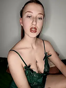 Susiee Redd online show from 16, 4, 2026