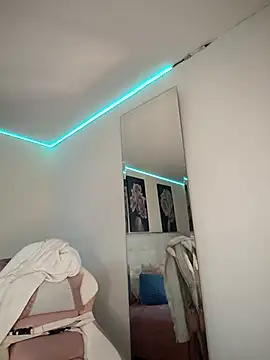 SamathaMay online show from 11, 4, 2026