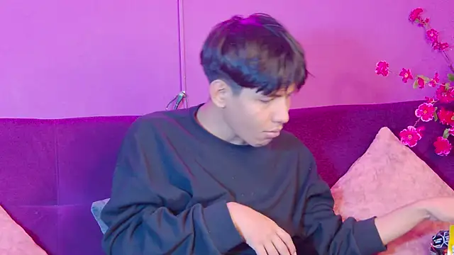 Liam Sinclair online show from 7, 2, 2026