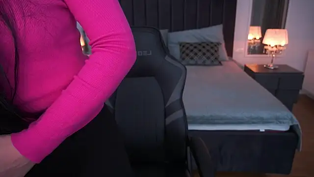 BlackSilkQueen online show from 5, 12, 2025