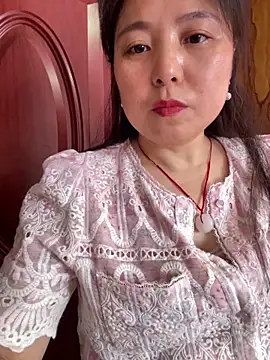 Snapshot of tianwei2567 chatting on 13, 5, 2026 tianwei2567 online show from 13, 5, 2026