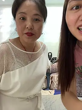 Snapshot of tianwei2567 chatting on 8, 7, 2026 tianwei2567 online show from 8, 7, 2026