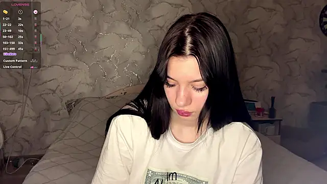 Snapshot of Phantom_Gallactic chatting on 5, 2, 2026 Phantom Gallactic online show from 5, 2, 2026