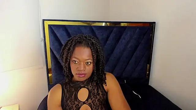 LunaDIaz  online show from 15, 1, 2026