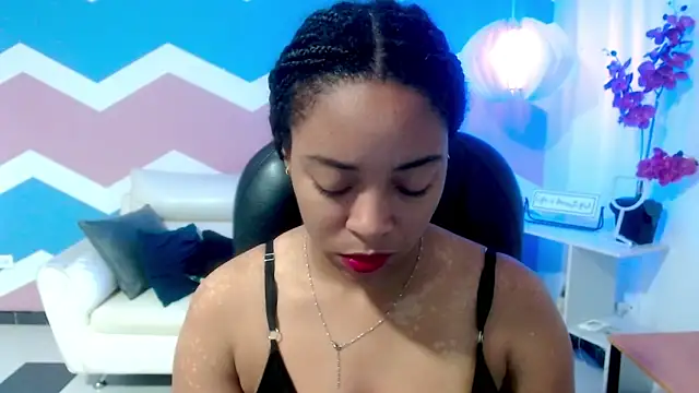 Snapshot of cataleya_eebony chatting on 30, 11, 2025 cataleya eebony online show from 30, 11, 2025