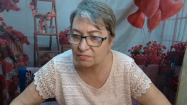 Snapshot of OlgaLuck chatting on 3, 4, 2026 OlgaLuck online show from 3, 4, 2026