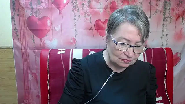 Snapshot of OlgaLuck chatting on 1, 5, 2026 OlgaLuck online show from 1, 5, 2026