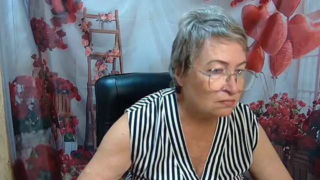 Snapshot of OlgaLuck chatting on 15, 7, 2026 OlgaLuck online show from 15, 7, 2026