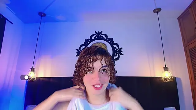 Skyee angel online show from 23, 3, 2026