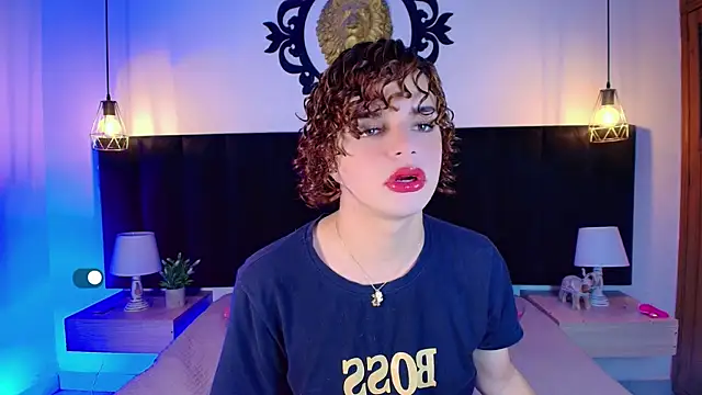 Skyee angel online show from 27, 3, 2026