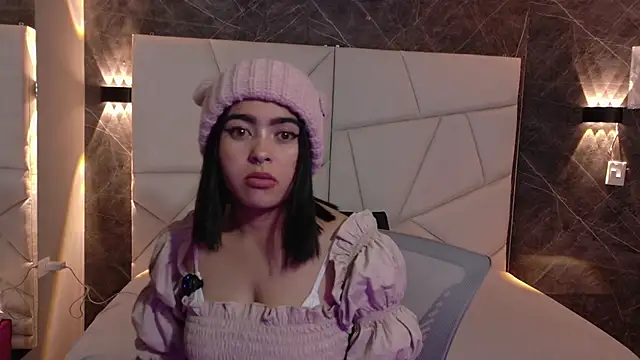 mia violet8 online show from 24, 11, 2025