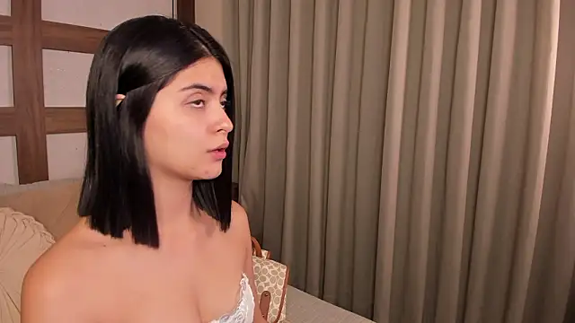 SarhaVega online show from 22, 2, 2026