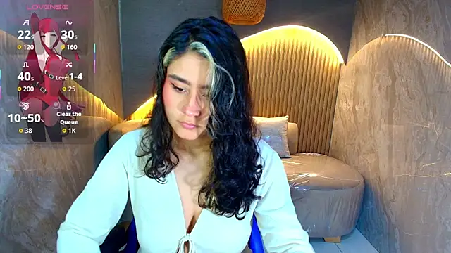 Snapshot of sofi_r_ chatting on 6, 1, 2026 sofi r online show from 6, 1, 2026