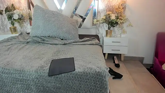 Mysterius Woman online show from 16, 2, 2026