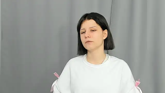 ShanaHearns online show from 23, 11, 2025