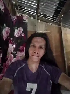 lovelycarla32 online show from 15, 12, 2025