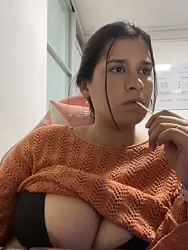 ArinaFoxx online show from 22, 11, 2025