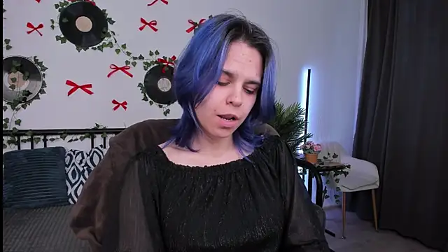 Snapshot of LiraBelle chatting on 13, 5, 2026 LiraBelle online show from 13, 5, 2026