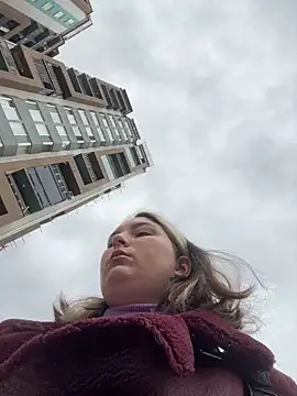 KateBurlesk online show from 17, 2, 2026