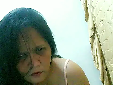 divinegrace1983 online show from 24, 11, 2025