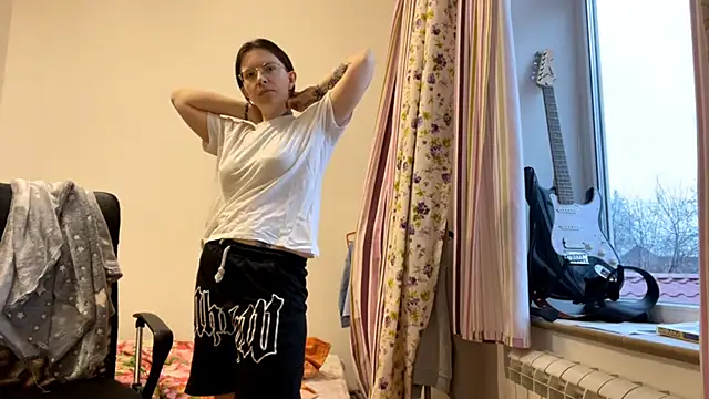 FiorettaFen online show from 23, 11, 2025