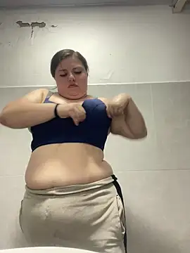 Kitty Bms  online show from 17, 12, 2025